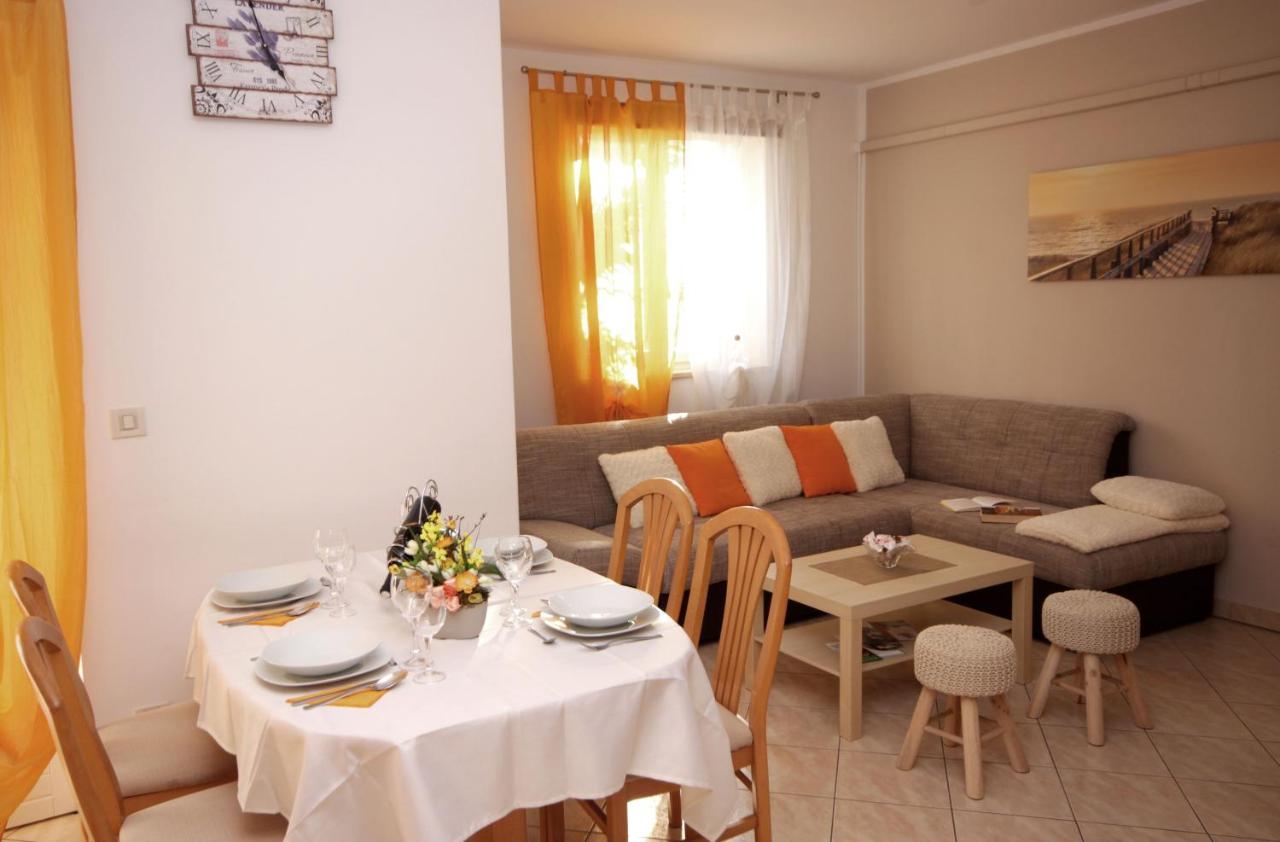 Apartment Ely Rabac Luaran gambar