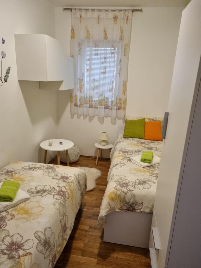 Apartment Ely Rabac Luaran gambar